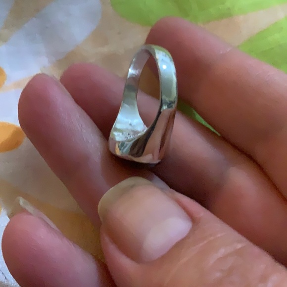 π
π
silver and tiger eye ring - Picture 4 of 7